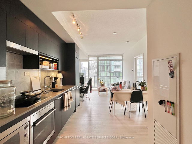 815 - 90 Queens Wharf Road