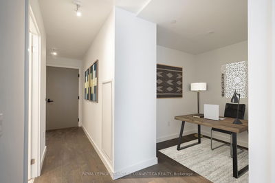 Unit 714 — 2 A Church St, Toronto - Waterfront Communities C8 image-0-2