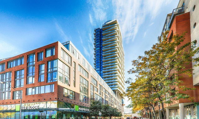 3008 - 1 Market Street