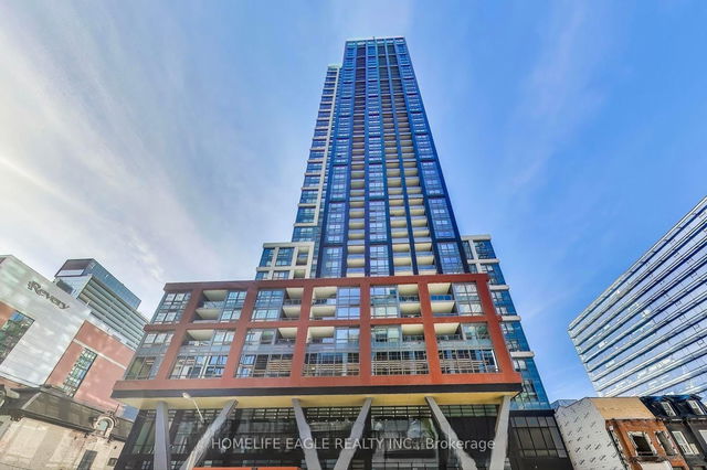 3807 - 108 Peter Street