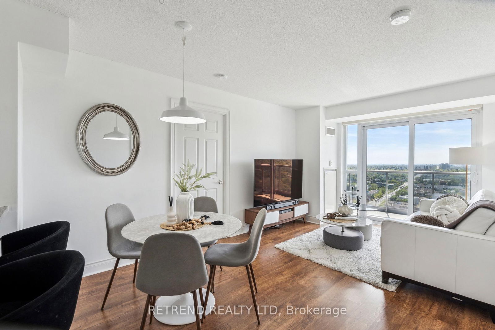 Condo for sale at 2111-15 Greenview Avenue, Toronto, Newtonbrook West, M2M 4M7 - MLS: C12197380