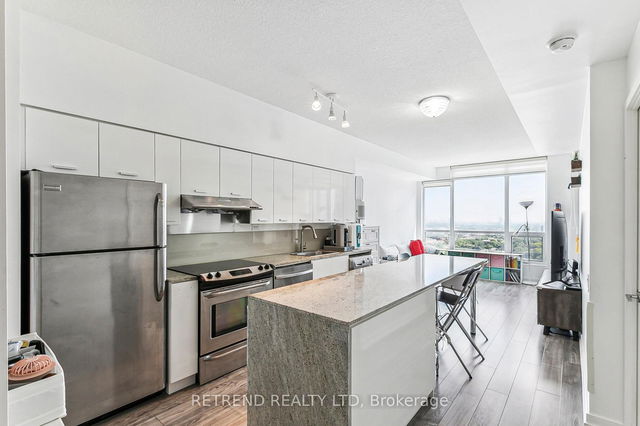 3010 - 33 Singer Court