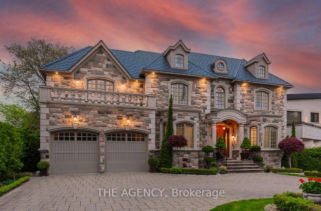 75 Arjay Crescent