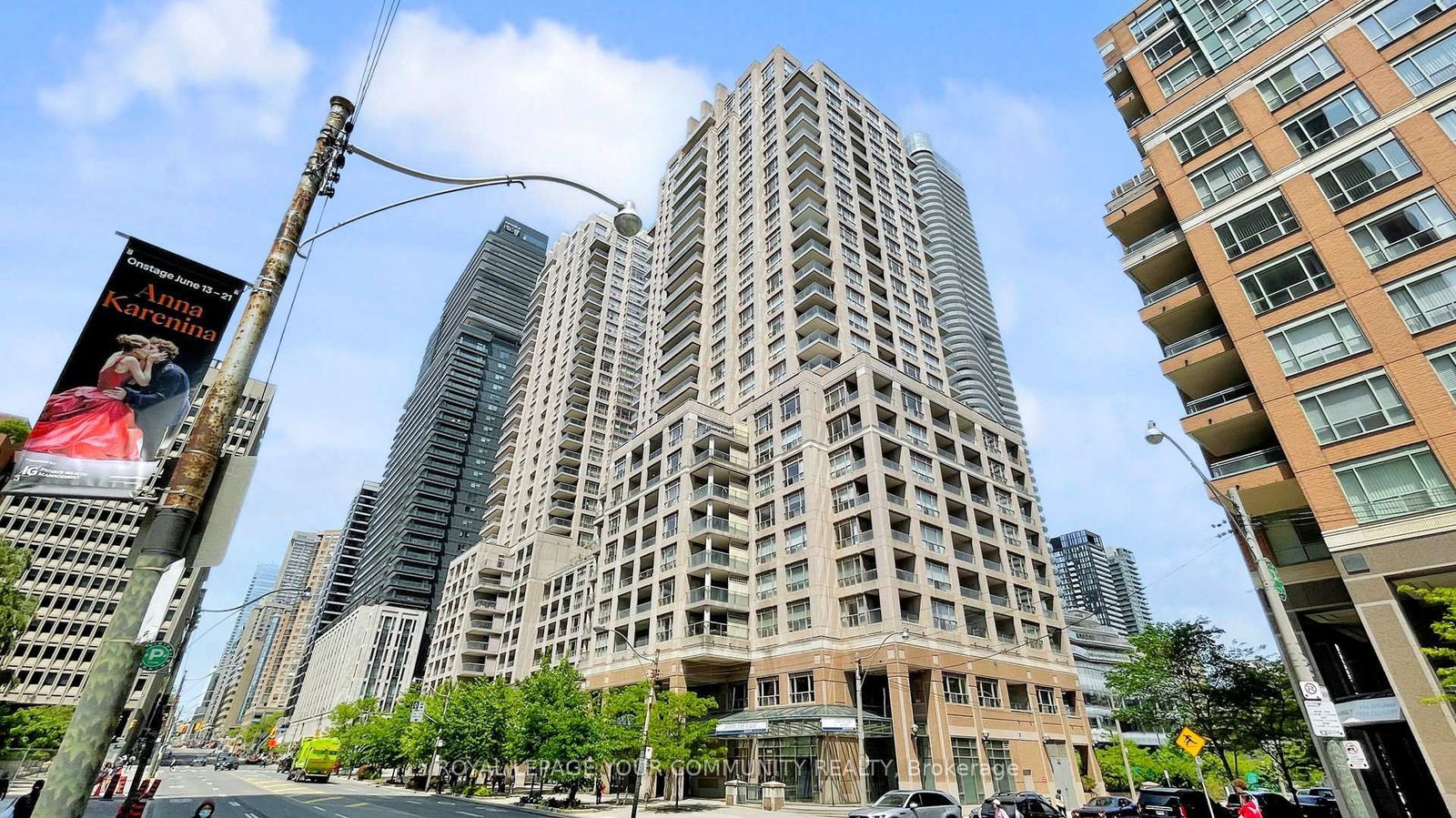 Condo for sale at 1609-909 Bay Street, Toronto, Bay Street Corridor, M5S 3G2 - MLS: C12197852