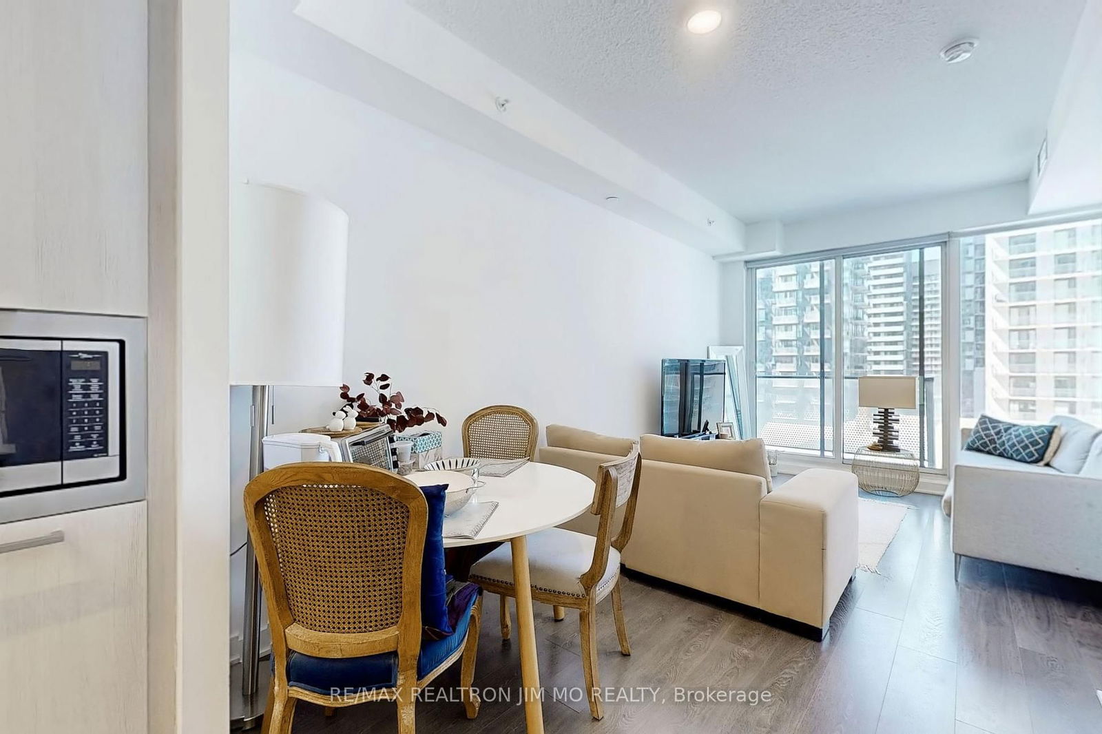 Condo for sale at 2907-125 Blue Jays Way, Toronto, Waterfront Communities C1, M5V 0L7 - MLS: C12197940