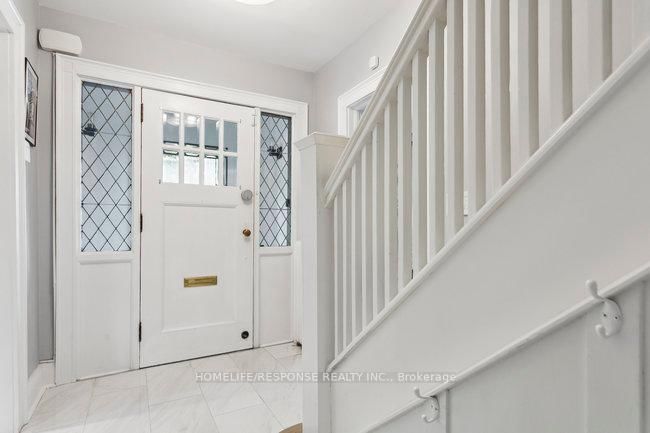 Detached House for sale at 62 LAWRENCE Avenue, Toronto, Lawrence Park North, M5M 1A5 - MLS: C12198226