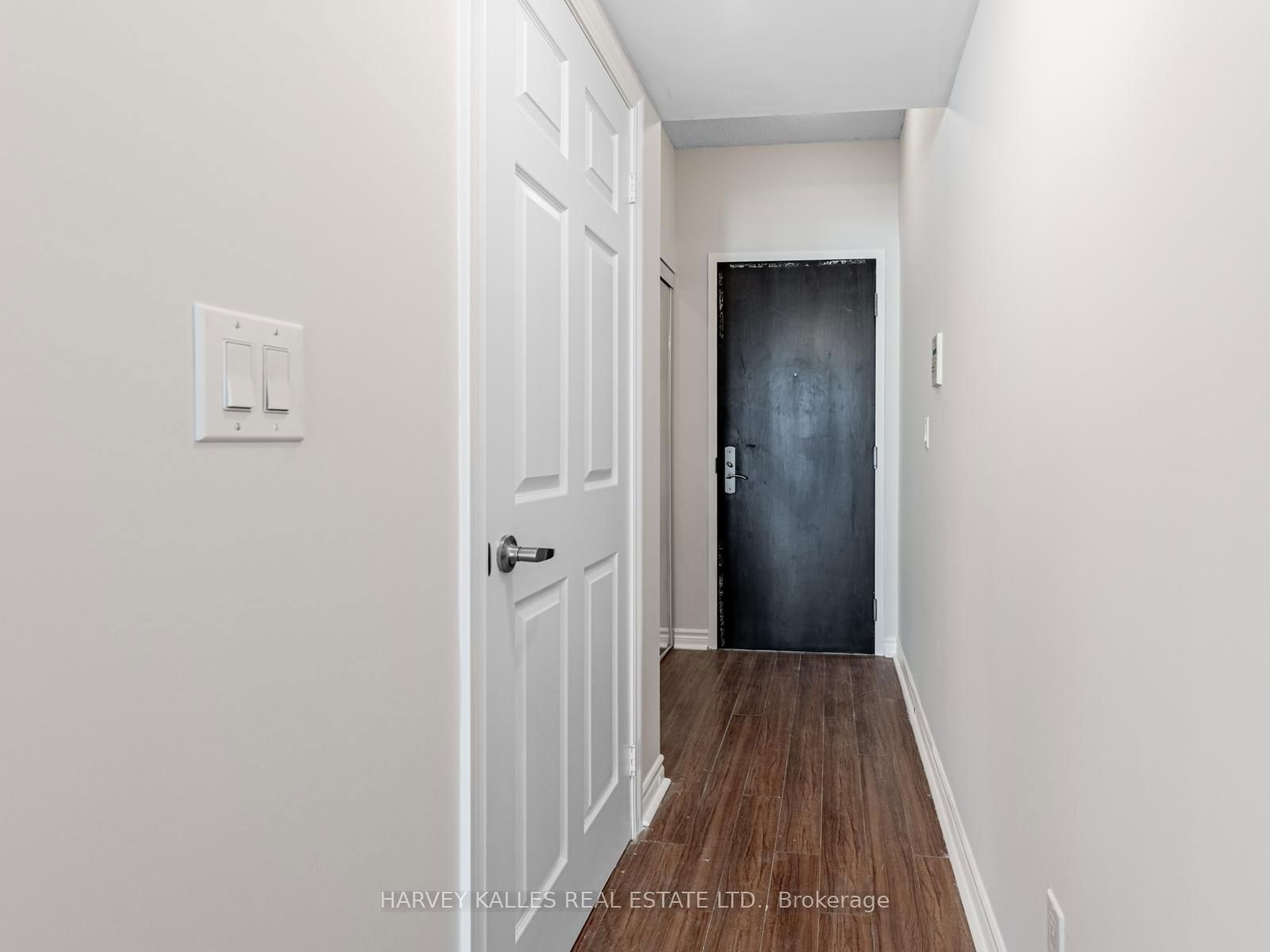 Condo for sale at 3413-761 Bay Street, Toronto, Bay Street Corridor, M5G 2R2 - MLS: C12198237
