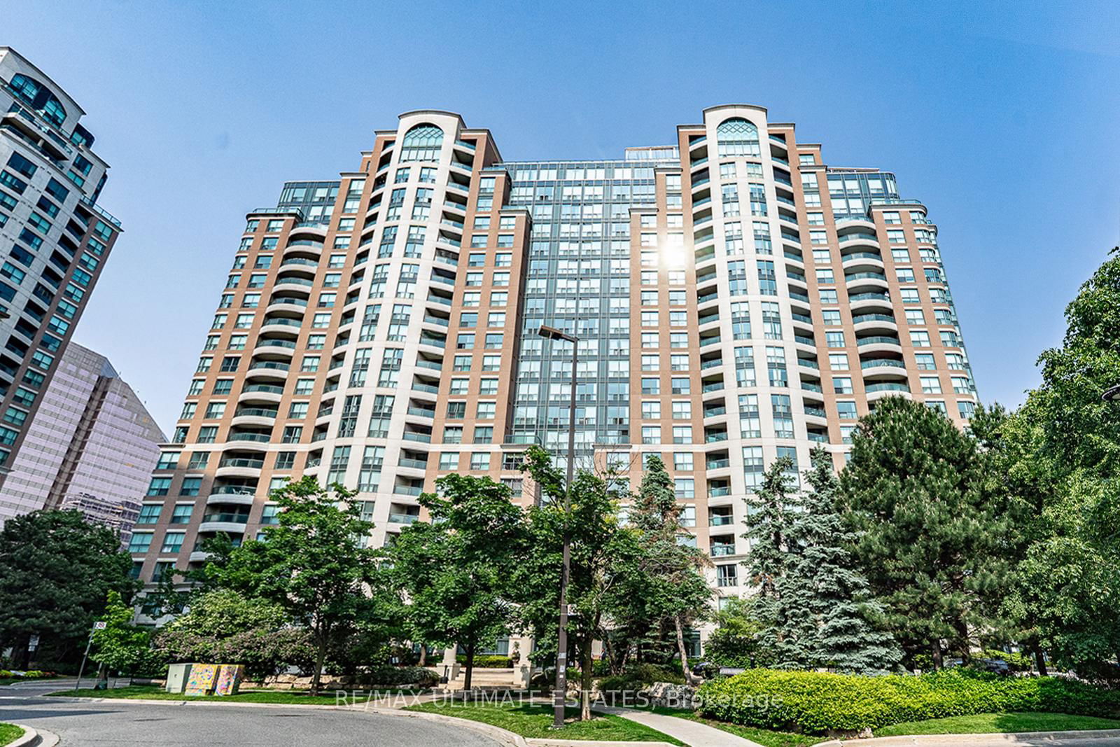 Condo for sale at Lph 10-23 Lorraine Drive, Toronto, Willowdale West, M2N 6Z6 - MLS: C12198241