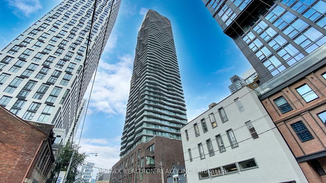 2604 - 100 Dalhousie Street