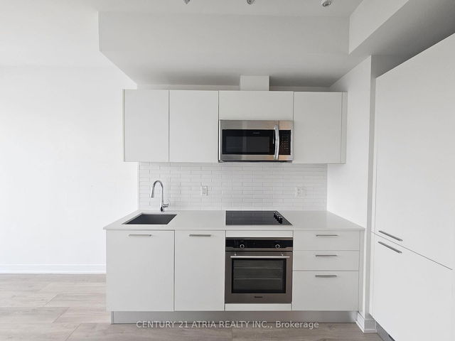 2803 - 3 Gloucester Street