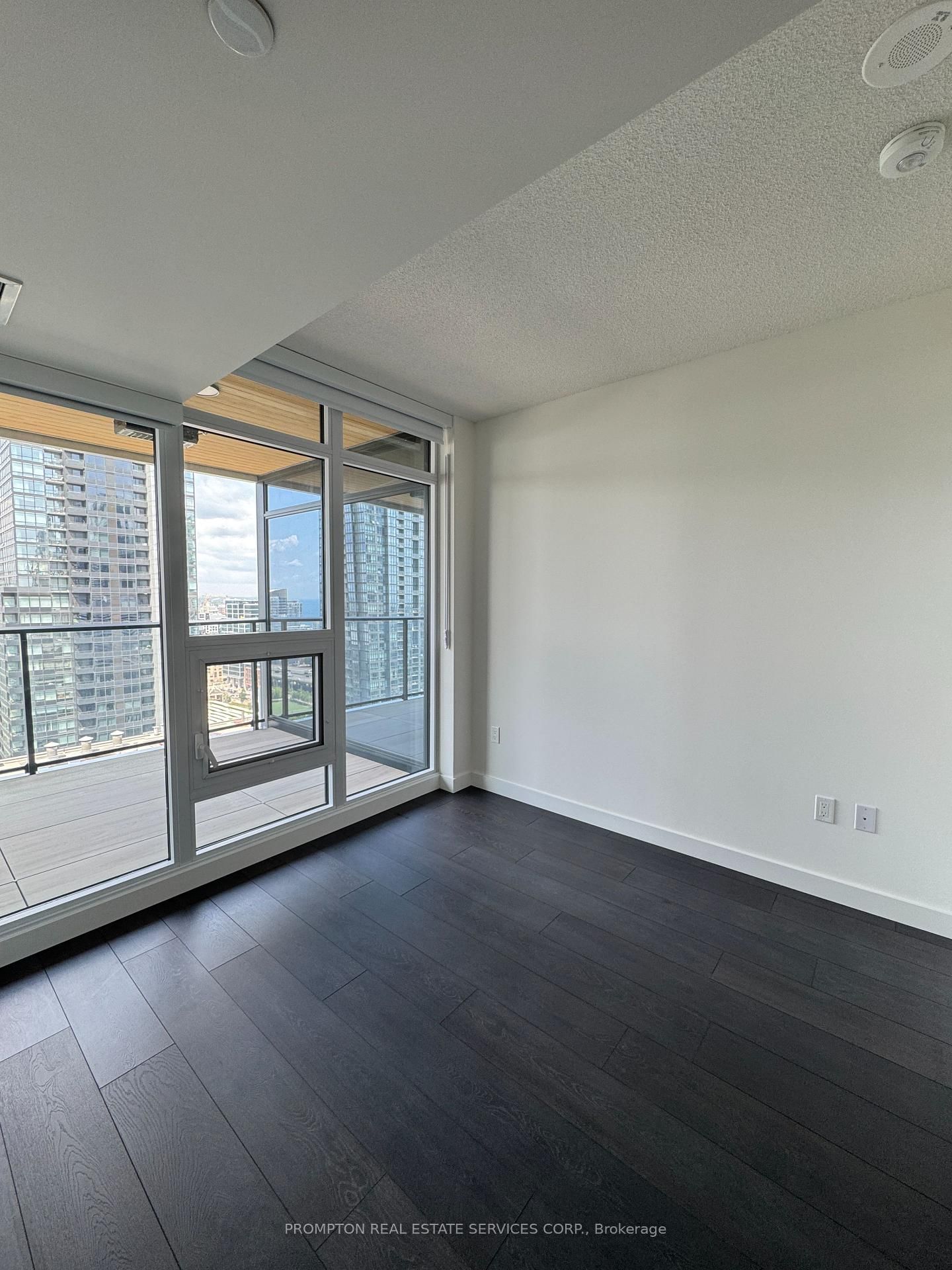 1 Concord Cityplace Way, Unit 4015 - Photo 6