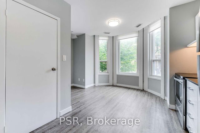4 - 205 Gerrard Street