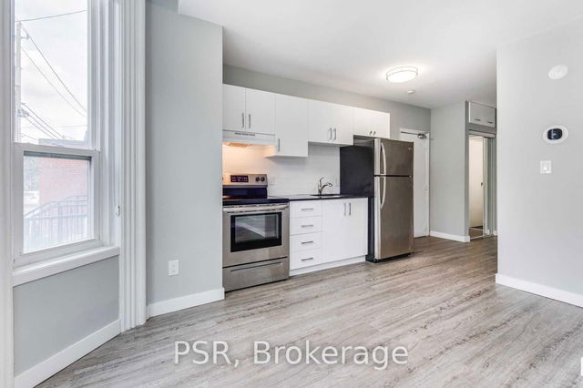4 - 205 Gerrard Street