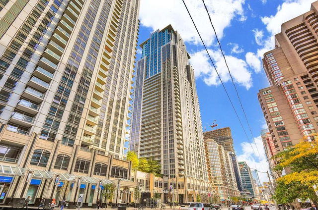 1914 - 761 Bay Street