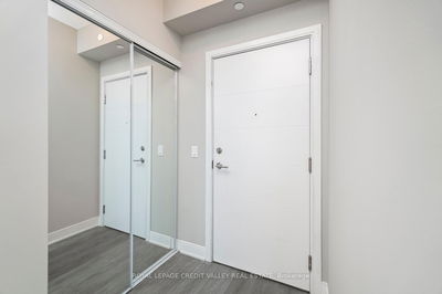 Unit 1732 — 525 Adelaide St, Toronto - Waterfront Communities C1 image-0-4
