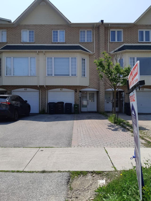 47 Sufi Cres Crescent