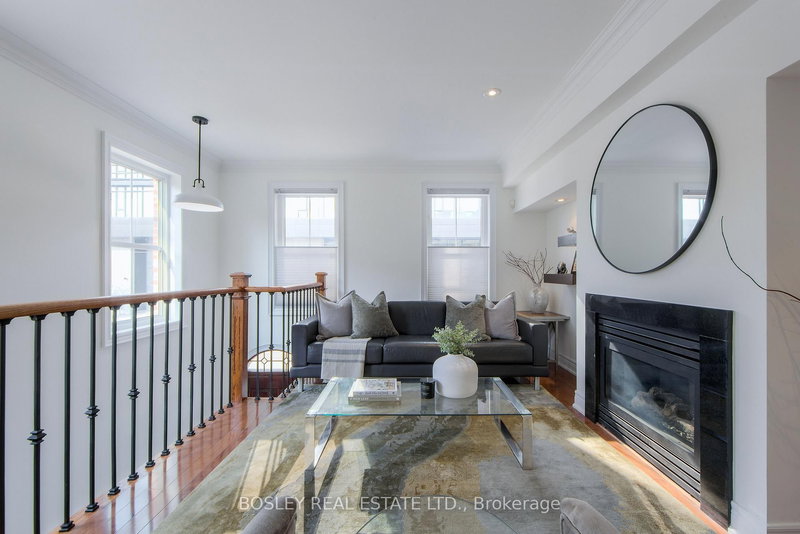 188 McCaul St, Toronto, M5T 1W5 | Image 2