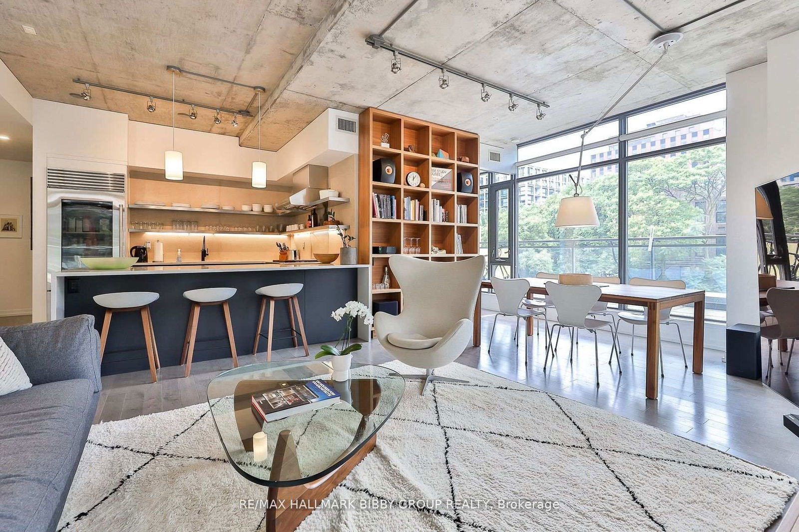 Condo for sale at 305-10 Morrison Street, Toronto, Waterfront Communities C1, M5V 2T8 - MLS: C12198820