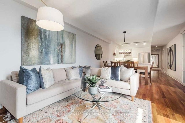 516E - 500 Queens Quay