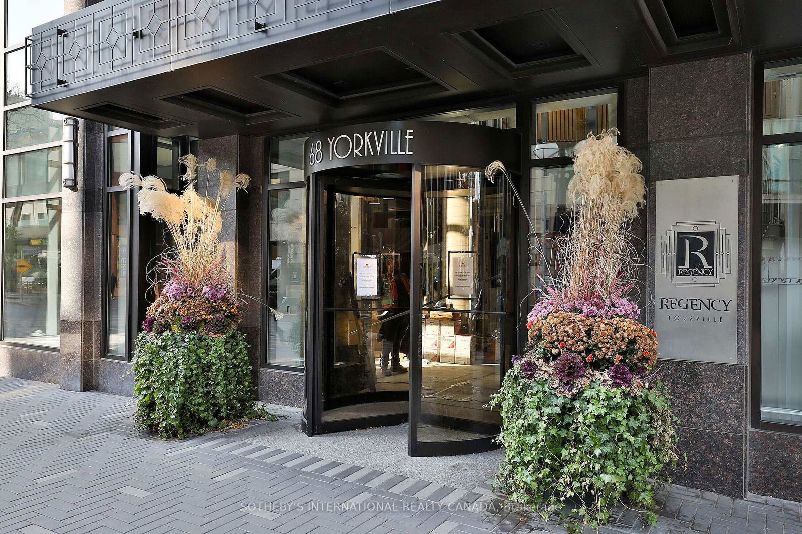 Condo for sale at 308-68 Yorkville Avenue, Toronto, Annex, M5R 3V7 - MLS: C12199034