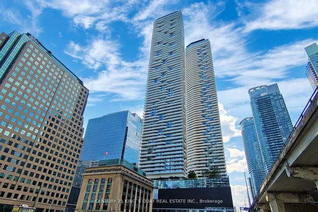 1204 - 100 Harbour Street