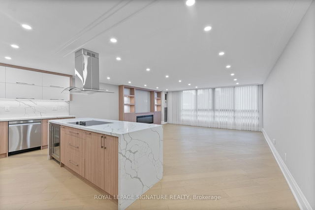 406 - 77 Carlton Street