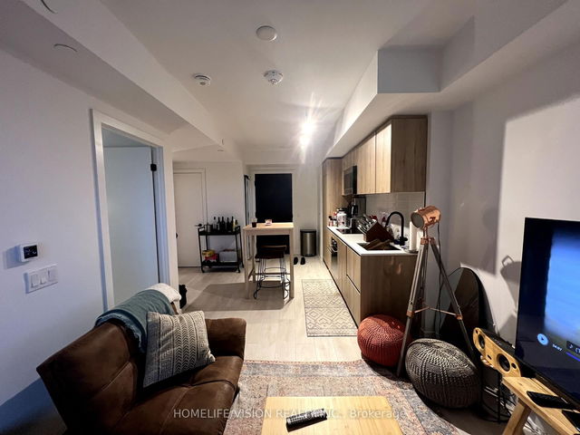 514 - 117 BROADWAY Avenue
