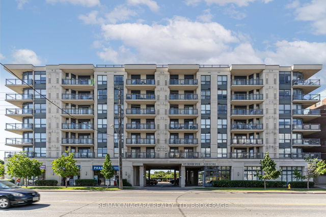 313 - 872 Sheppard Avenue