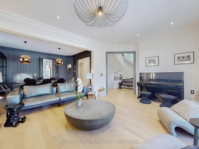 737 Woburn Ave, Toronto - Bedford Park-Nortown image-0-2