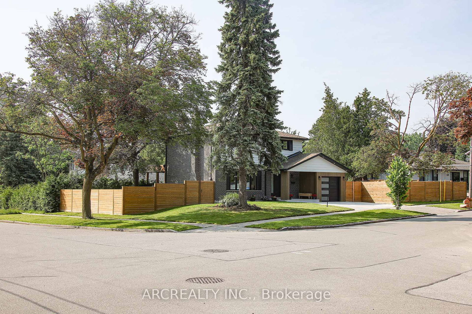 Detached House for sale at 88 Ravenbury Road, Toronto, Don Valley Village, M2J 1Z7 - MLS: C12199977