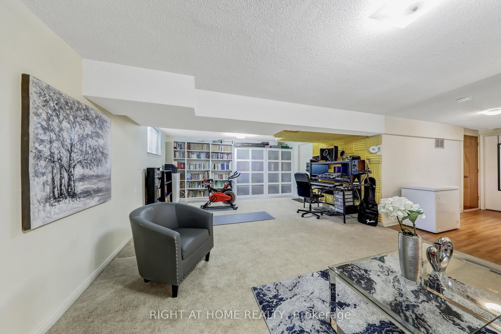 Listing Image 42
