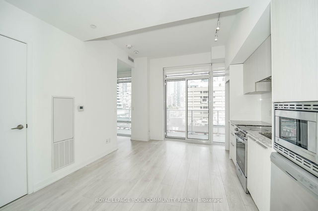 710 - 18 Maitland Terrace