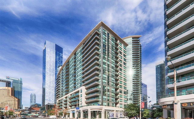 522 - 51 Lower Simcoe Street