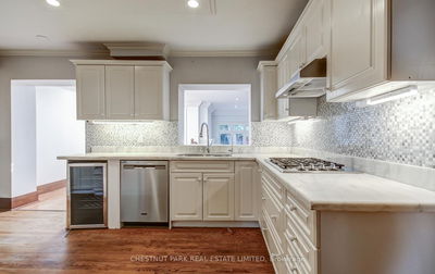 154 Donegall Dr, Toronto - Leaside image-0-4