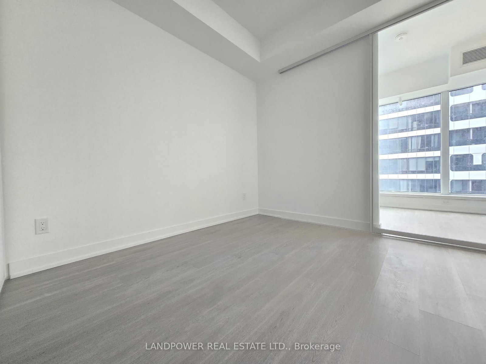 8 Wellesley Street W, Unit 4205 - Photo 10