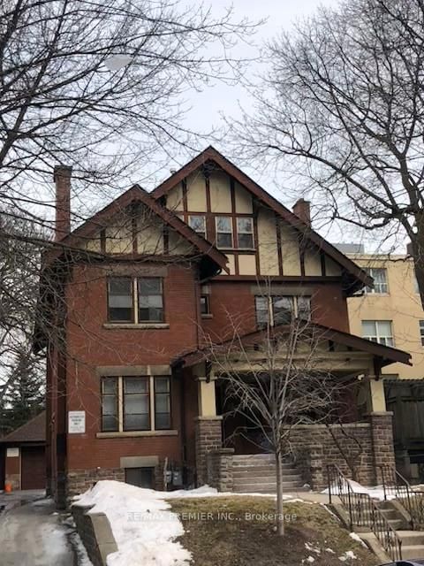4 - 345 Spadina Road