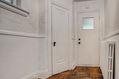 Unit Main and Upper — 149 Euclid Ave, Toronto - Trinity-Bellwoods image-0-2