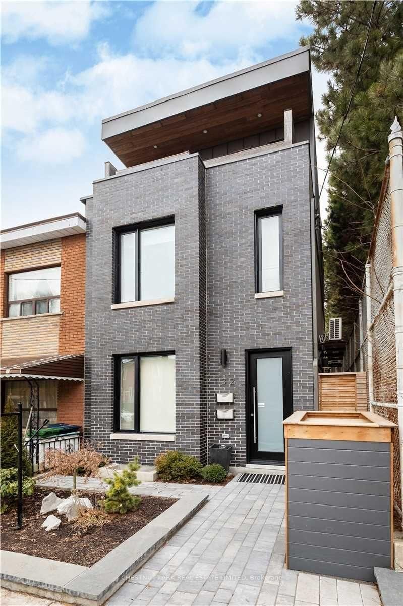 Unit Upper — 132 Shaw St, Toronto - Trinity-Bellwoods image-0-0