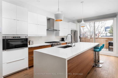 Unit Upper — 132 Shaw St, Toronto - Trinity-Bellwoods image-0-3