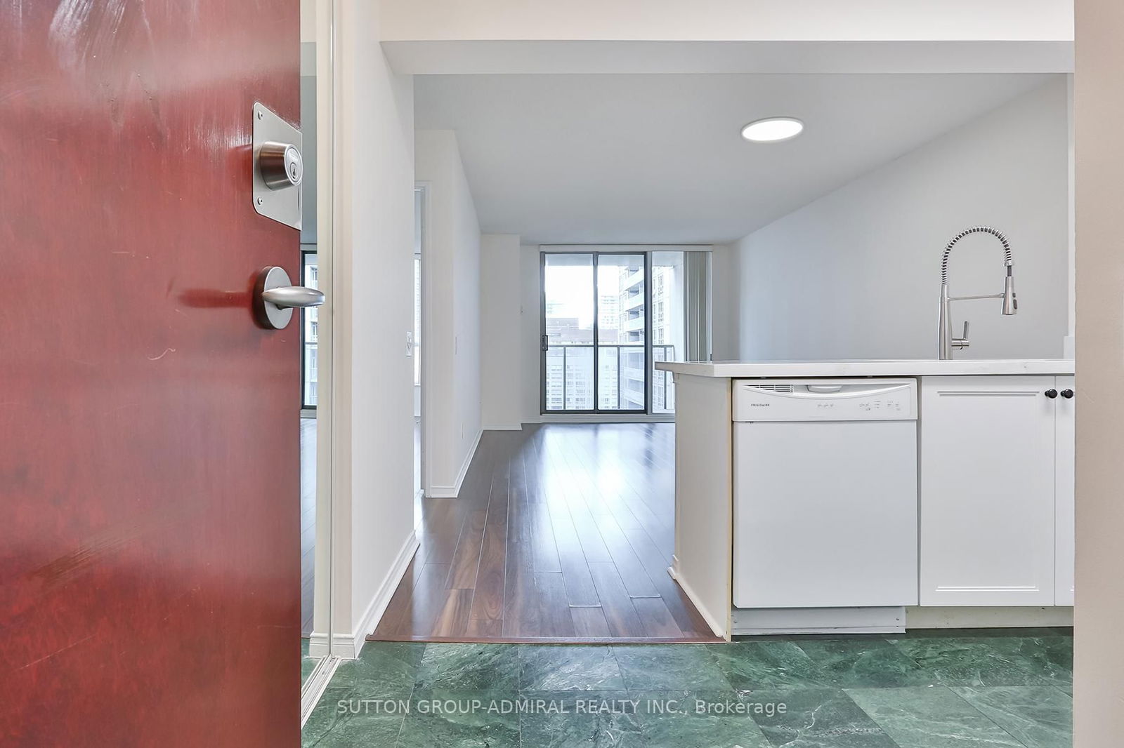Condo for sale at 2002-750 Bay Street, Toronto, Bay Street Corridor, M5G 1N6 - MLS: C12201062