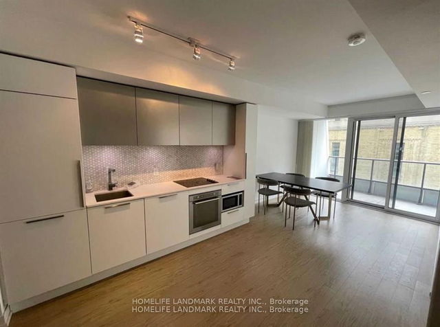 608 - 85 Wood Street