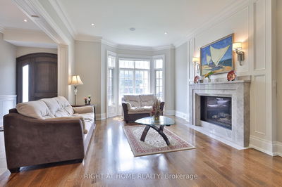 154 Munro Blvd, Toronto - St. Andrew-Windfields image-0-2
