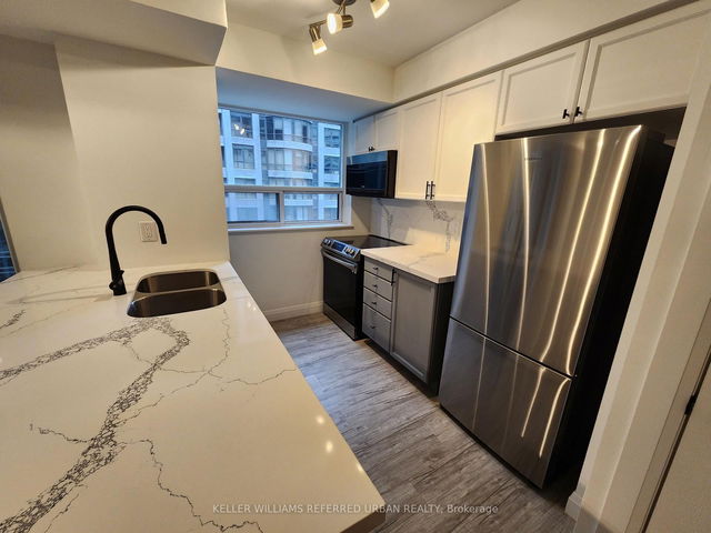 1407 - 30 Hayden Street