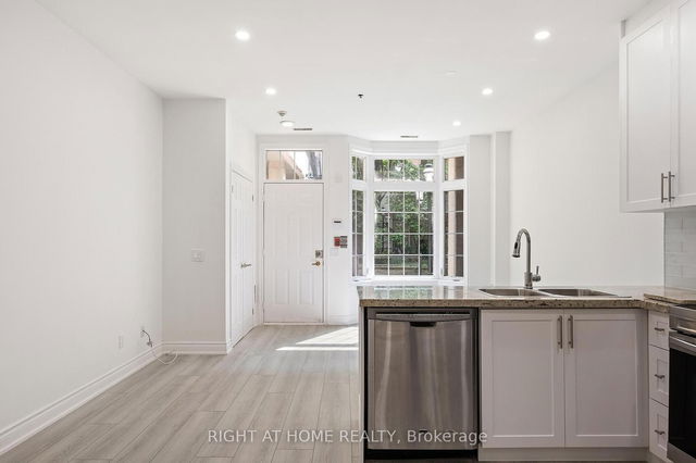105 - 71 Mccaul Street