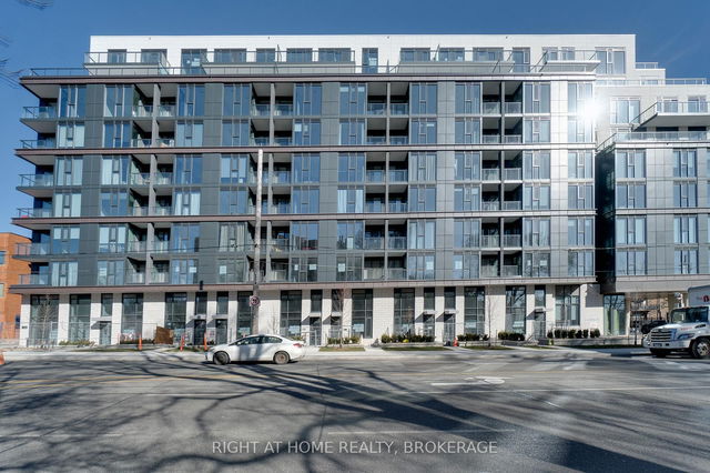 724 - 250 Lawrence Avenue