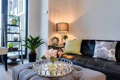 Unit 724 — 250 Lawrence Ave, Toronto - Lawrence Park North image-0-3