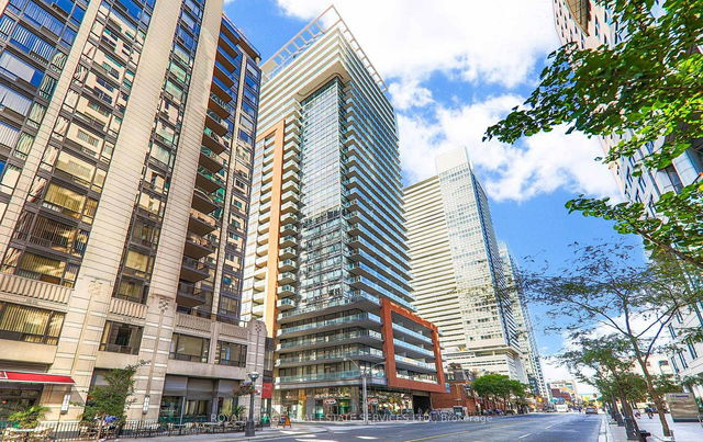 213 - 8 Mercer Street