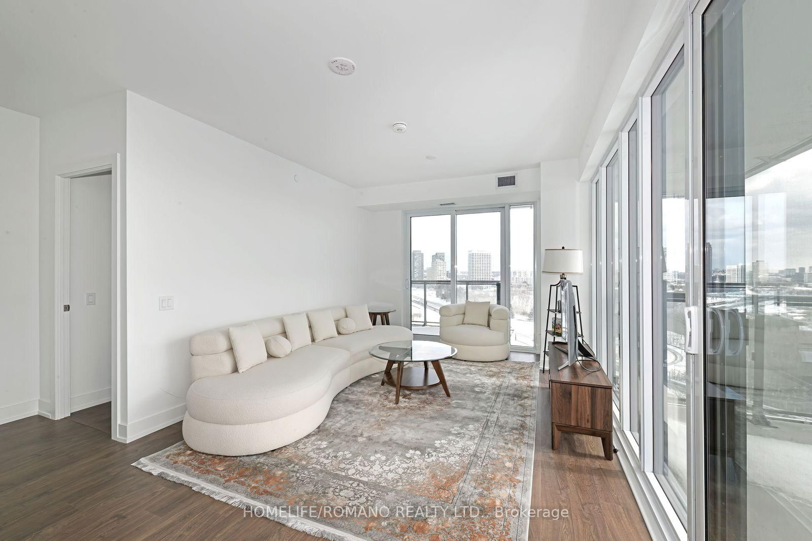 Condo for sale at 1409-30 Inn On The Park Drive, Toronto, Banbury-Don Mills, M3C 0P7 - MLS: C12201873