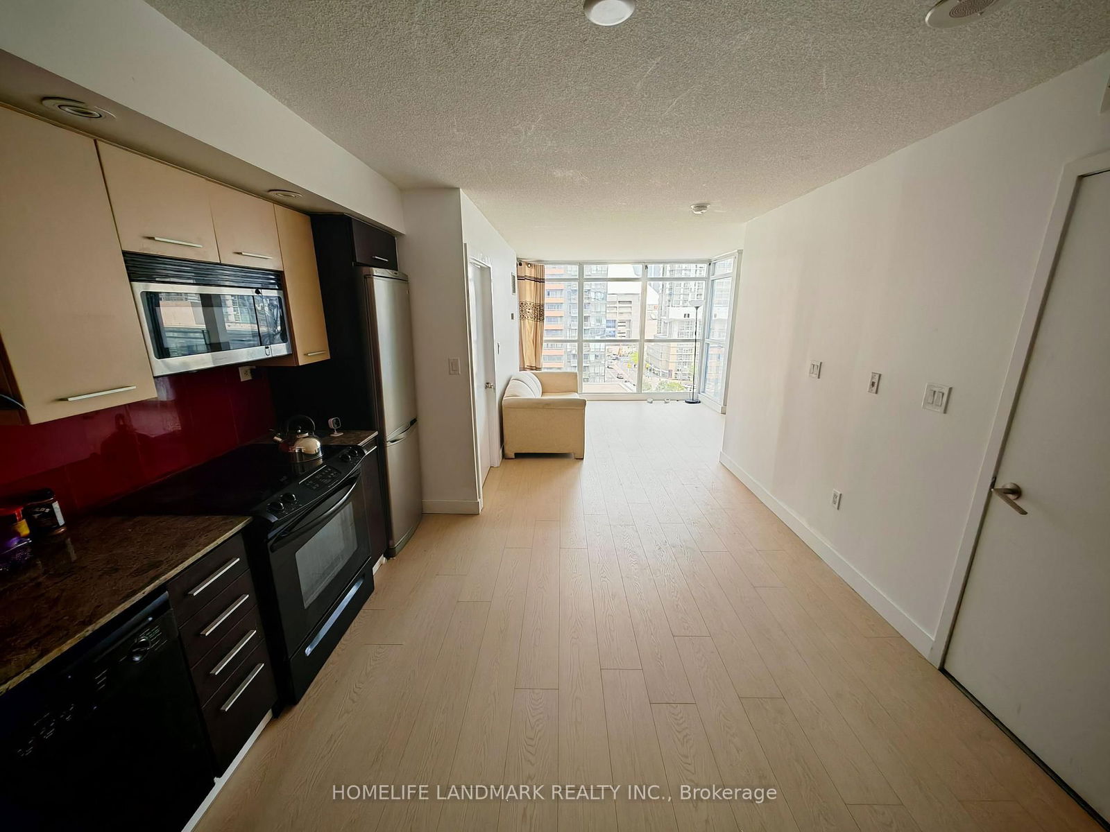 Condo for sale at 1005-8 Telegram Mews, Toronto, Waterfront Communities C1, M5V 3Z5 - MLS: C12201929