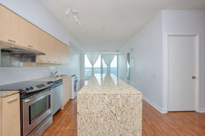 Unit 2815 — 29 Singer Crt, Toronto - Bayview Village image-0-4